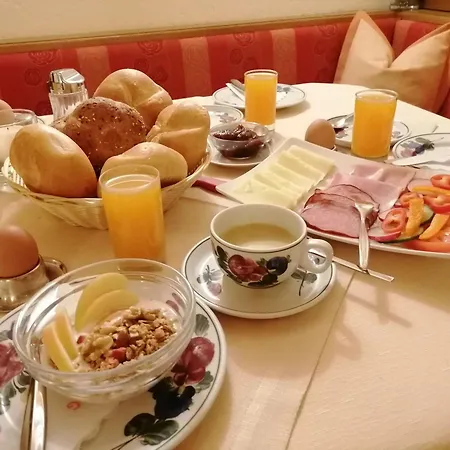 Gaestehaus Holaus 3* Mayrhofen