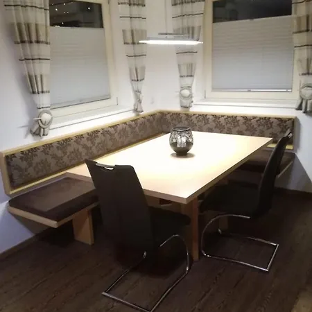 게스트하우스 Gaestehaus Holaus