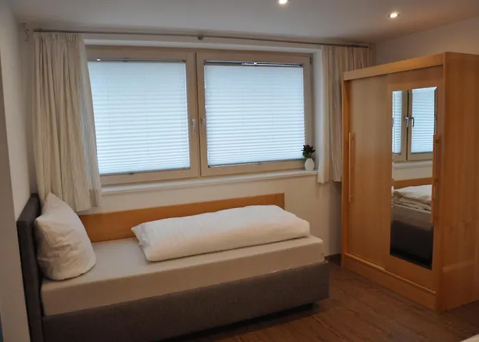 Gaestehaus Holaus 3* Майрхофен