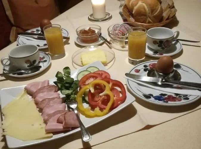 Гостевой дом Gaestehaus Holaus 3*