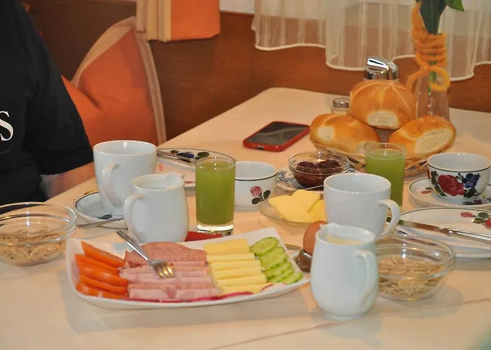 Gaestehaus Holaus Casa de hóspedes