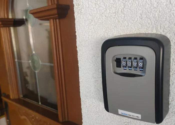 火鲁斯民宿 招待所 迈尔霍芬